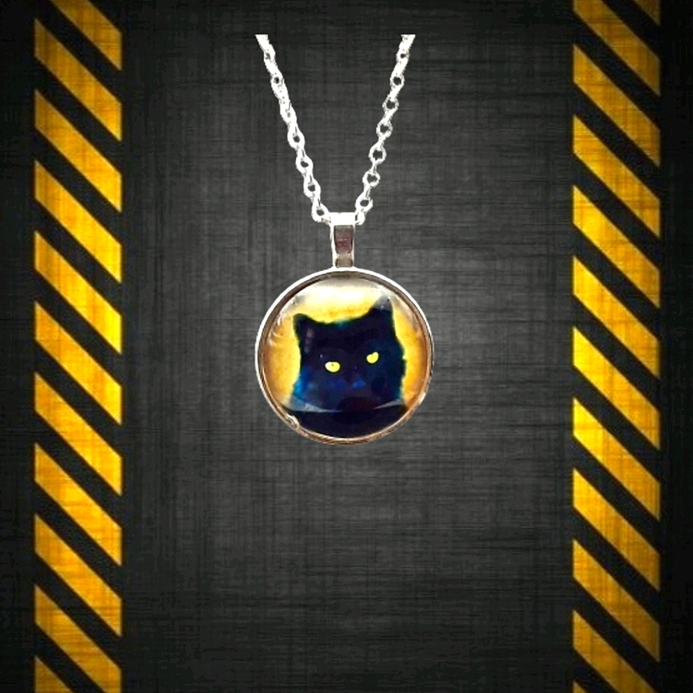 NWOT - Women's Black Cat Pendant Necklace